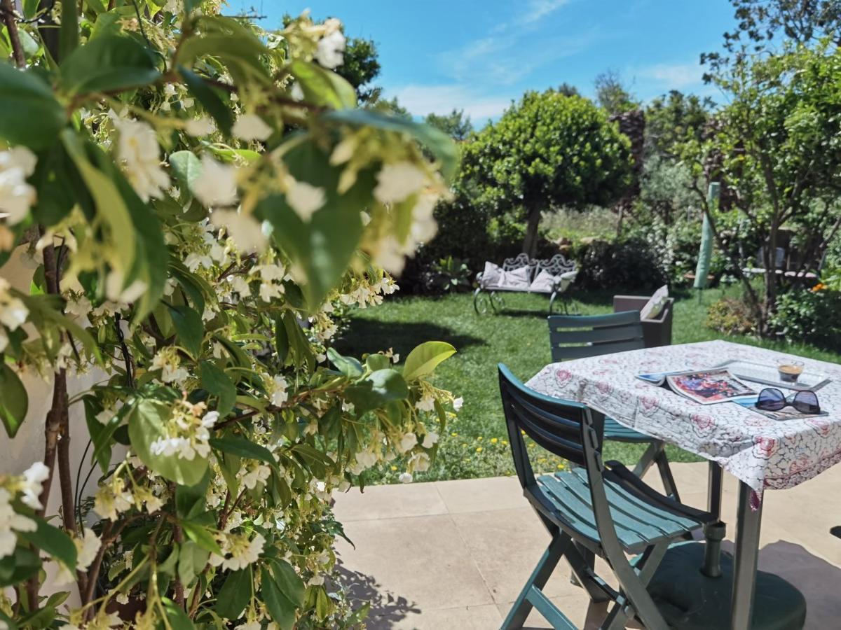 Il Giardino Di Tatiana Rooms & Breakfast Λα Μανταλένα Εξωτερικό φωτογραφία