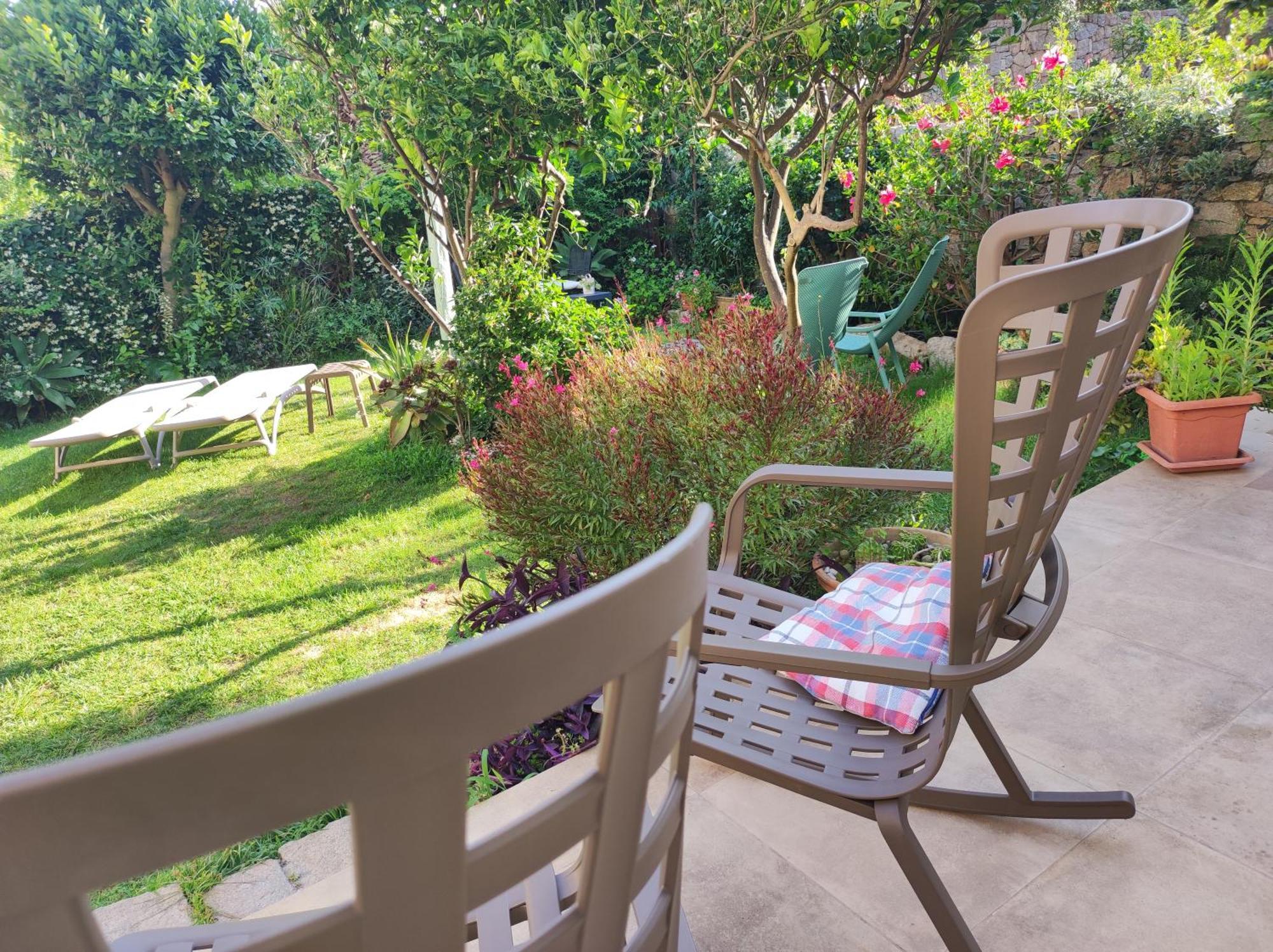 Il Giardino Di Tatiana Rooms & Breakfast Λα Μανταλένα Εξωτερικό φωτογραφία