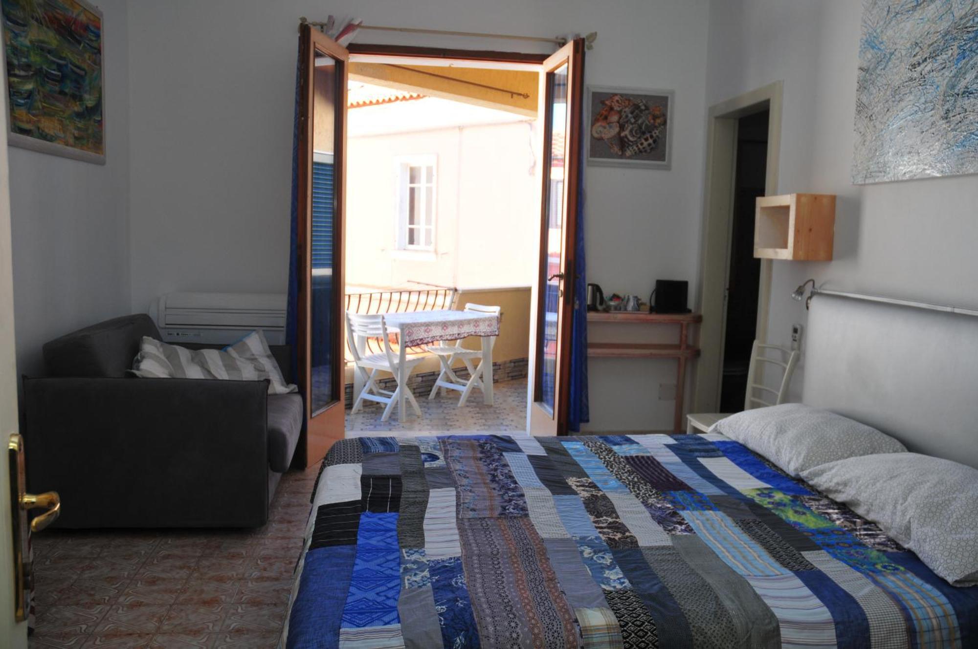 Il Giardino Di Tatiana Rooms & Breakfast Λα Μανταλένα Δωμάτιο φωτογραφία