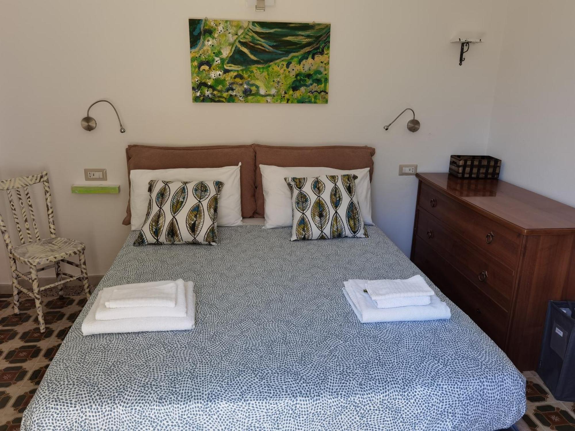 Il Giardino Di Tatiana Rooms & Breakfast Λα Μανταλένα Δωμάτιο φωτογραφία