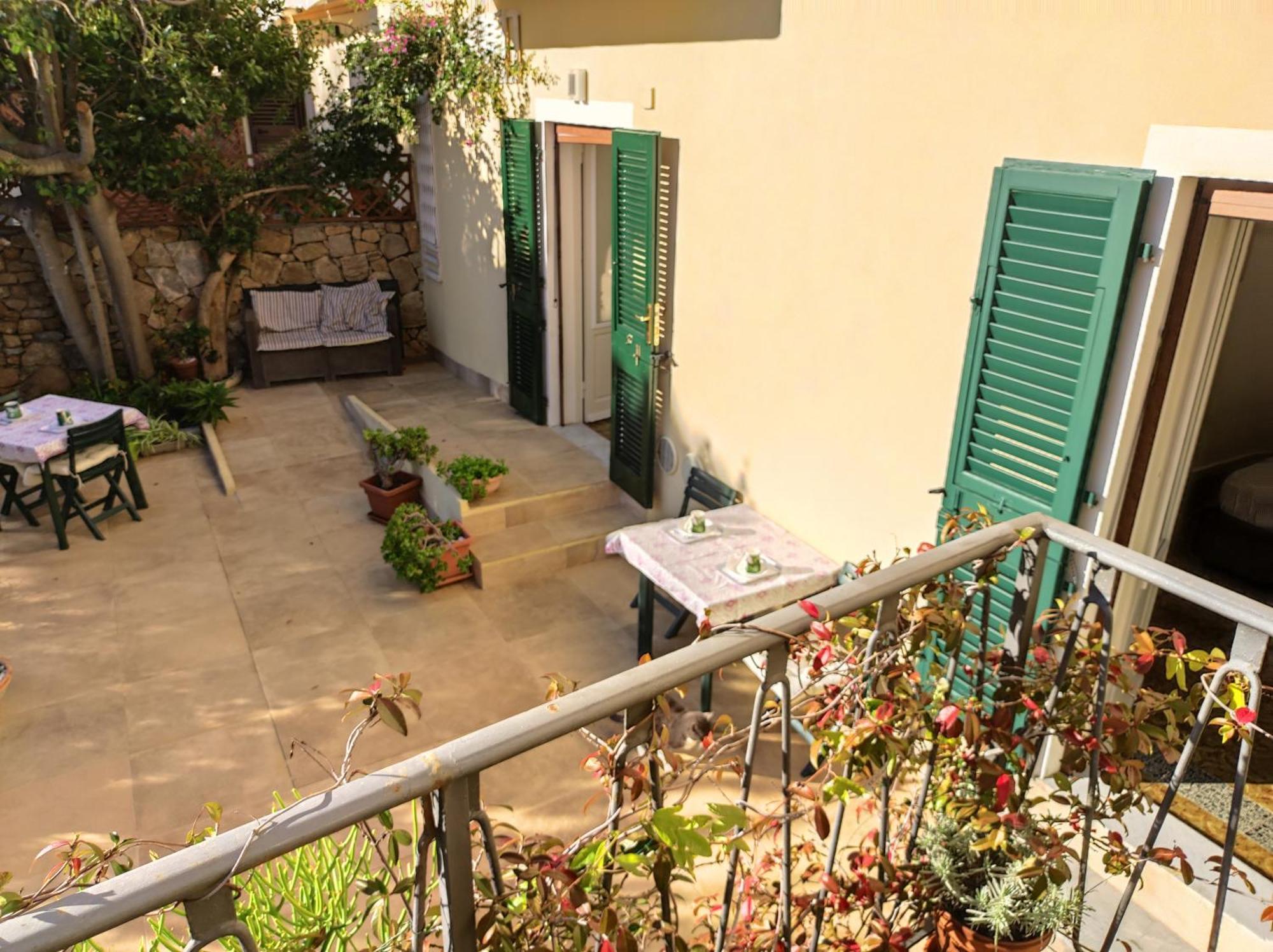 Il Giardino Di Tatiana Rooms & Breakfast Λα Μανταλένα Εξωτερικό φωτογραφία